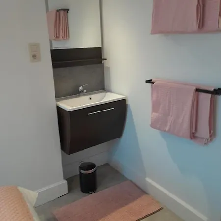 Airbnb Bed & Breakfast *