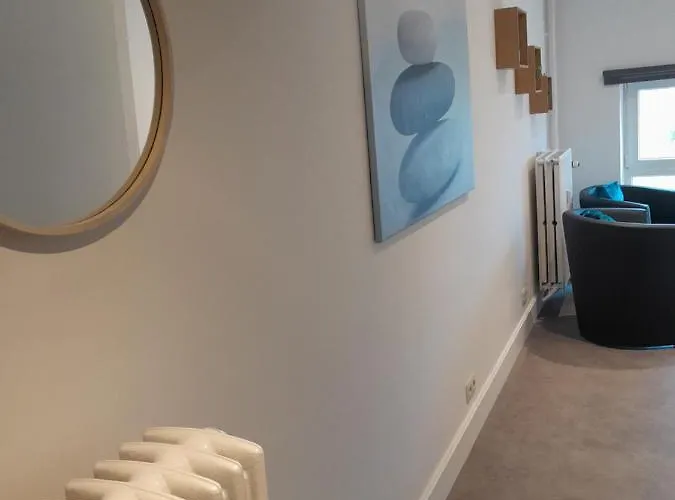 Airbnb 3* נמור
